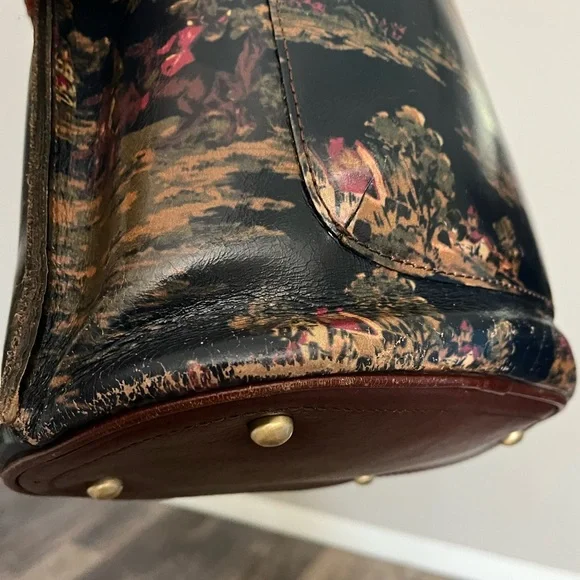 Patricia Nash Kent Countryside Bucket Bag - Picture 8 of 8